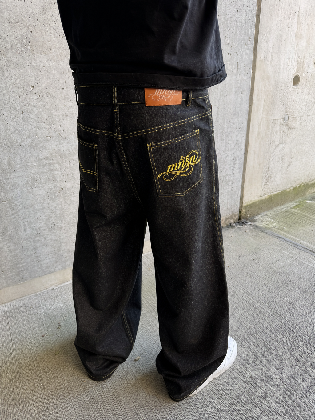 DENIM PANTS